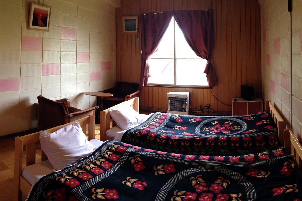 Koshimizu Hana Kotori Youth Hostel Bilik gambar